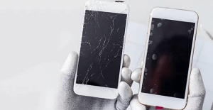 iPhone LCD or Screen Cracked
